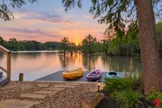 Cypress Cove Waterfront Pickleball Hot tub - Humble - 0