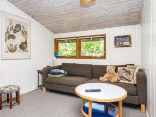 6 person holiday home in Glesborg-By Traum - 5