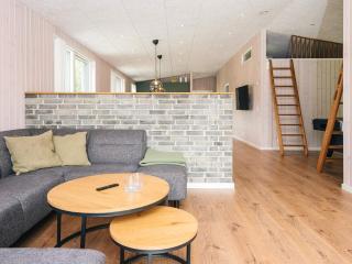 14 person holiday home in Glesborg-By Traum - 9