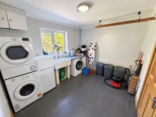 Family Coastal Escape Hot Tub, Cinema & Games Room - 3
