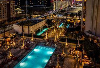 7th-Floor 1BR Suite, MGM Signature Strip Balcony, No Resort Fee - 5