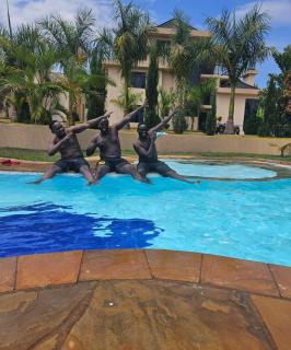 Lela Residence - 9