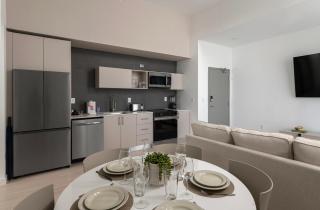 Prime South Beach 2BR-2BA Apt with Rooftop Pool #204 - Sleeps 6 - 9