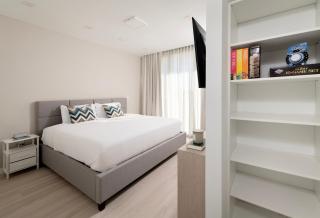 Modern South Beach 2BR-2BA Apt with Rooftop Pool #203-Sleeps 6 - 5