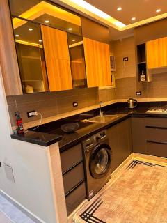 Modern Apartment Near the Pyramids & GEM - 5