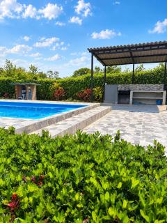 Casa bella de campo Wifi billar piscina bolirana !privado! - 1