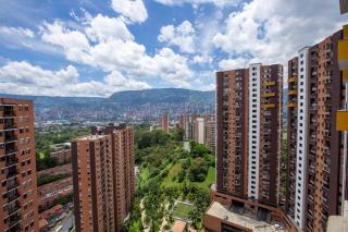 Medellín view loft vista City Pool gym - 0