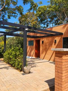 Casa Parecis com deck e trilha - 1