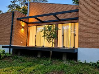Casa Parecis com deck e trilha - 0
