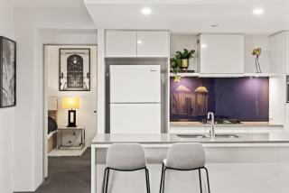 3BR Circle on Cavill, Mojo Sky 22, Ocean View - 5