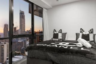 3BR Circle on Cavill, Mojo Sky 22, Ocean View - 3