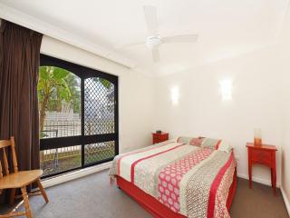 Beachfront Staycay - Cotton Tree - 7