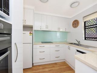 Beachfront Staycay - Cotton Tree - 5