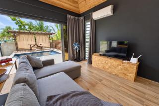 Haumaru Bungalows - 2 private pools and private PADEL court - 6 pers - 3