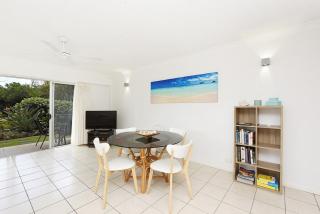 Ground Floor Beach Front Apartment - 6