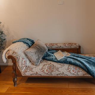 Romantic Nature Retreat with Private Bath & Art Studio - 4
