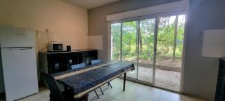 Hostel Toucan Coliving Les rives du mahury - 1