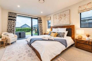 Sunlit Sanctuary with Private Patio in Wigram - 8