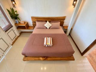 Pondok Is Oke Family Private Room - 2 Bedroom Infinity pool - 7