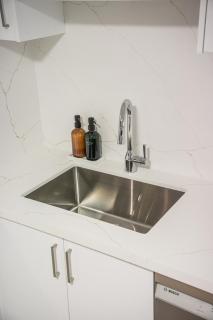 Pickering Village 2 Bedroom Retreat King and Queen 2 Bathrooms - 6