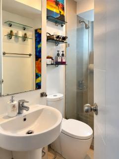 Casa Tresoria 25F Abreeza City View - 4