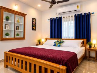 V Group Guruvayoor Stay less 10 persons Group together - 2