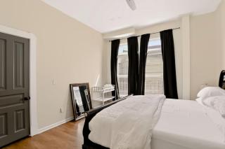 Spacious 3BR Near Downtown Indy - 3