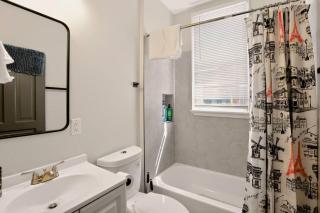 Spacious 3BR Near Downtown Indy - 2