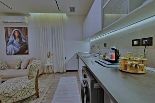 Luxury Studio with Private Jacuzzi Near City Stars - 2