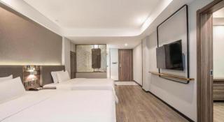 7 Days Inn Yingshang Lanxing Building Materials Market - 3