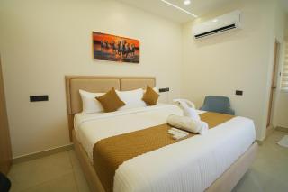YVK GRAND INN Hitech City - 8