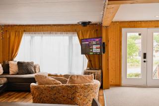 Upper Floor - Mont-Video - 7