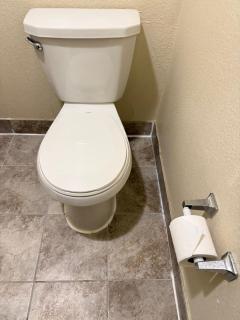 Super 8 by Wyndham Allentown - 9