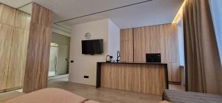Apartment Near City Centre & Park - 9