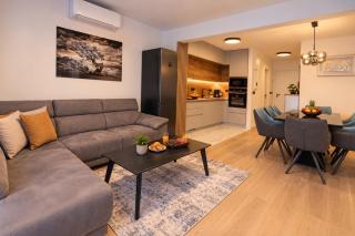 Harmony Luxe Residence Split Private Garage and Terrace - Split - 8