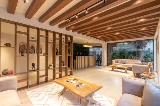 Sibaya Courtyard By Stone Wood Premier - 6
