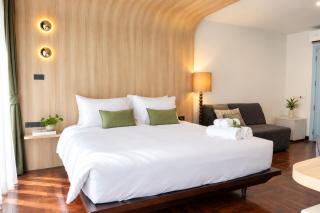LUMA Phrom Phong - 9