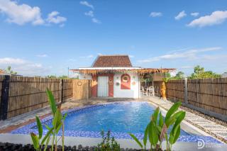 Villa New D'Bamboo by Plesirhatiyogja - 0