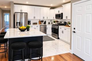 24 Guests FREE Parking+10 Min NYC+Backyard+Arcade - 7