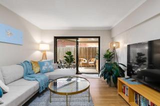 Broadleaf by the Beach Glenelg South - 0