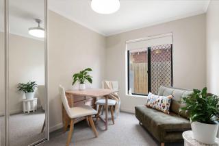 Broadleaf by the Beach Glenelg South - 7