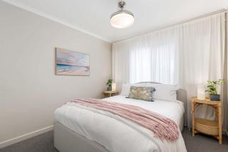 Broadleaf by the Beach Glenelg South - 8