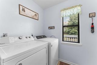 Serenity by the Lake 3BR Home - 1