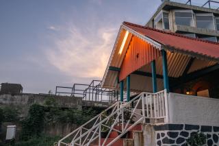 The Coastal Nest - 1
