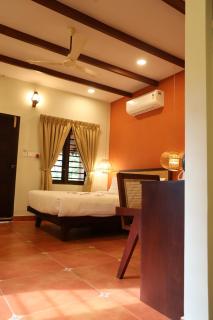 Punnamada Resort - 7