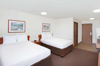 WoodSpring Suites Houston Westchase - 2
