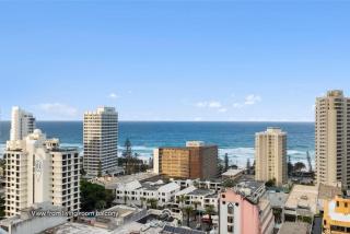 Dual key Surfers Paradise apartment ocean views - 4
