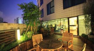 Xiamen Jingmin Central Hotel - 6