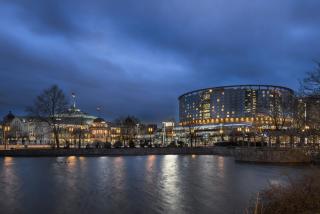 Maritim Hotel Frankfurt - Francoforte sul Meno - 9