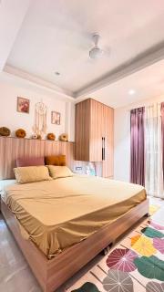 Lux terrace studio flat in sector 52 gurgaon with kitchen, balcony,bathroom - 8